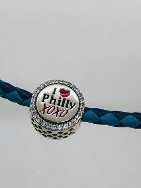 ✨✨Pandora I Love Philly XOXO Dangle Charm